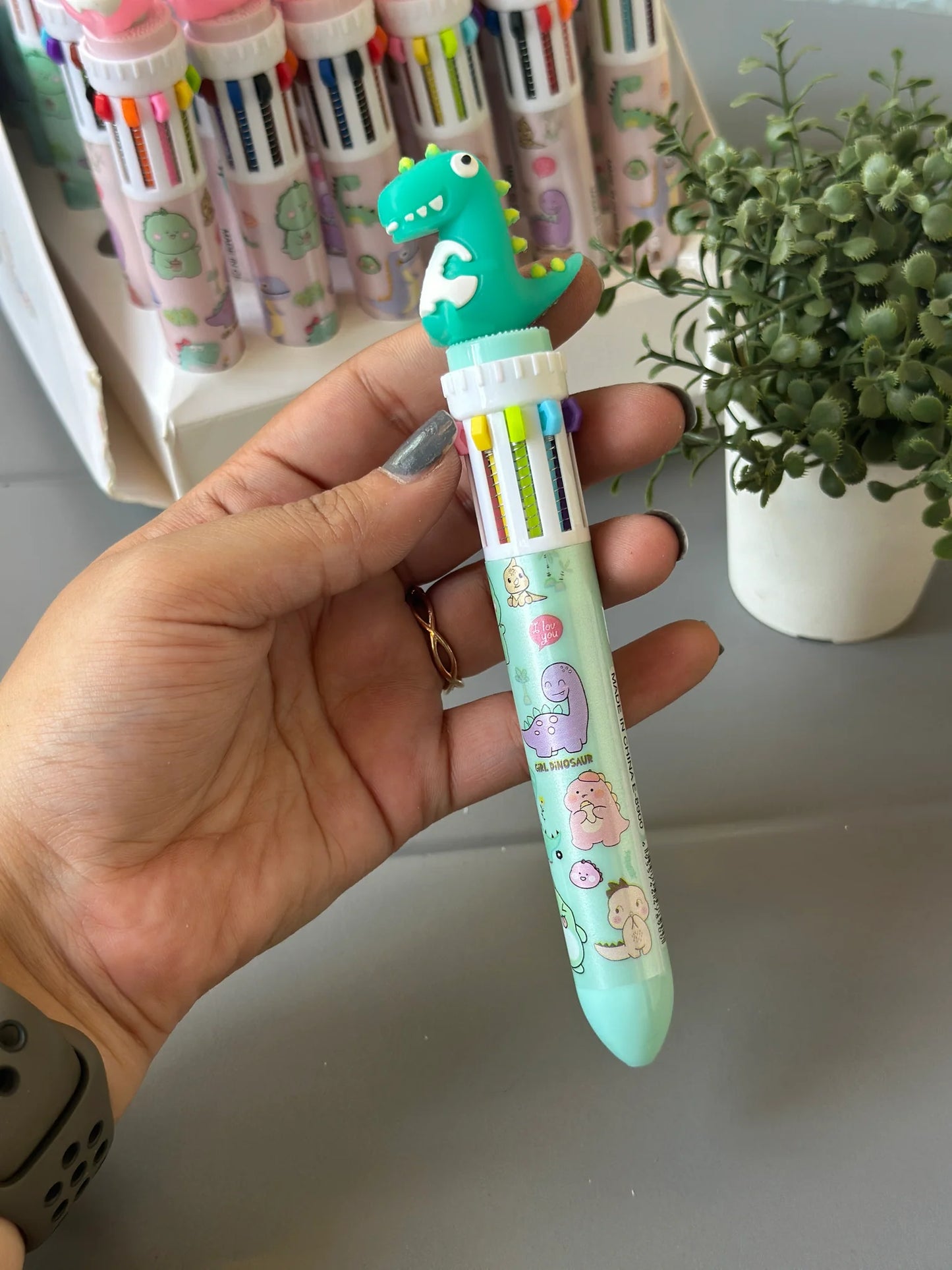 Spot hunt Dino multicolour pen